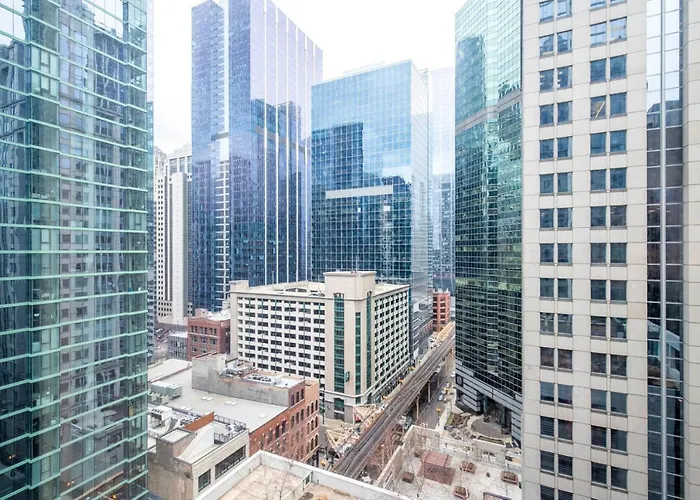 Loop 1br W Pool Gym Nr Financial District Chi-261 *