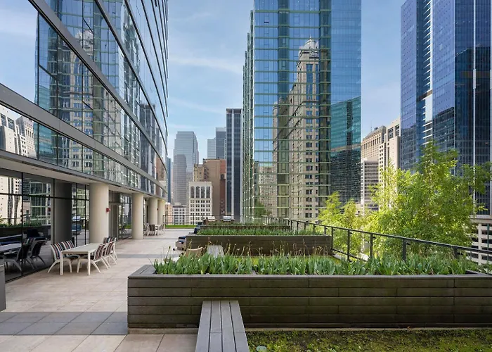 Loop 1br W Pool Gym Nr Financial District Chi-261